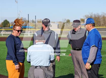 Thumbnail 2 in Liberty vs Liberty North (MSHSAA Class 5 District Championship) photogallery.