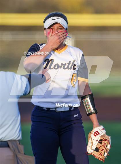 Thumbnail 1 in Liberty vs Liberty North (MSHSAA Class 5 District Championship) photogallery.