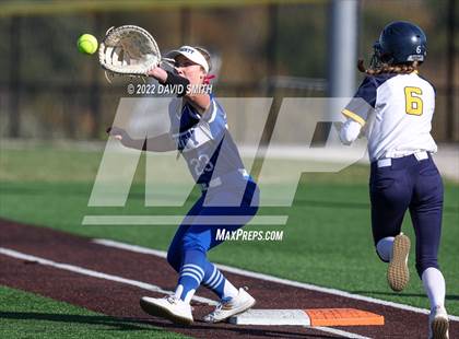 Thumbnail 1 in Liberty vs Liberty North (MSHSAA Class 5 District Championship) photogallery.