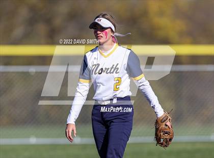 Thumbnail 3 in Liberty vs Liberty North (MSHSAA Class 5 District Championship) photogallery.