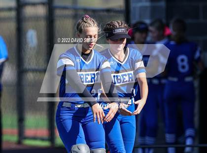 Thumbnail 3 in Liberty vs Liberty North (MSHSAA Class 5 District Championship) photogallery.