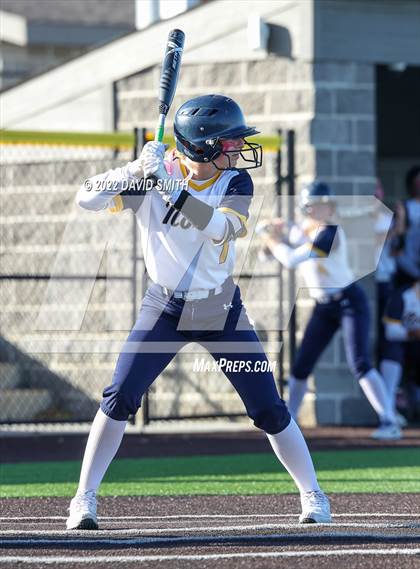 Thumbnail 2 in Liberty vs Liberty North (MSHSAA Class 5 District Championship) photogallery.