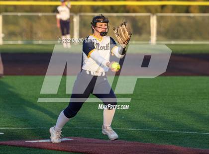 Thumbnail 3 in Liberty vs Liberty North (MSHSAA Class 5 District Championship) photogallery.