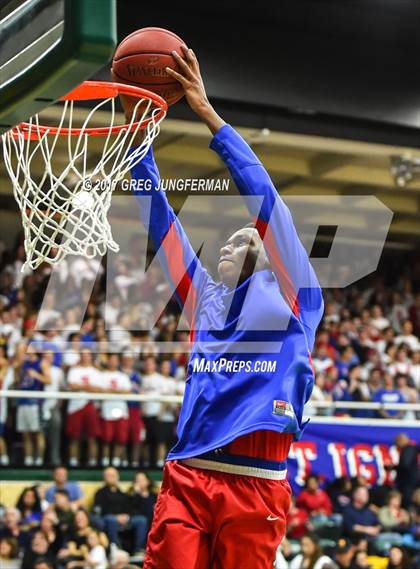 Thumbnail 1 in Sacred Heart Cathedral Preparatory vs. St. Ignatius (Bruce Mahoney Game) photogallery.