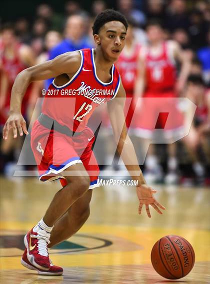 Thumbnail 3 in Sacred Heart Cathedral Preparatory vs. St. Ignatius (Bruce Mahoney Game) photogallery.