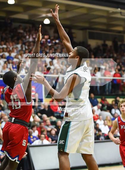 Thumbnail 2 in Sacred Heart Cathedral Preparatory vs. St. Ignatius (Bruce Mahoney Game) photogallery.