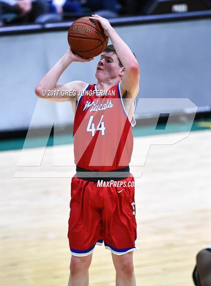 Thumbnail 2 in Sacred Heart Cathedral Preparatory vs. St. Ignatius (Bruce Mahoney Game) photogallery.