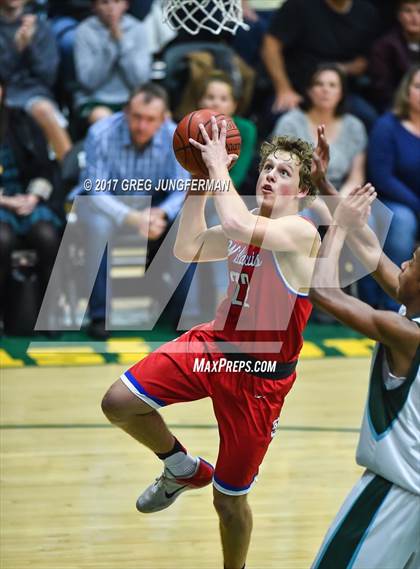 Thumbnail 2 in Sacred Heart Cathedral Preparatory vs. St. Ignatius (Bruce Mahoney Game) photogallery.