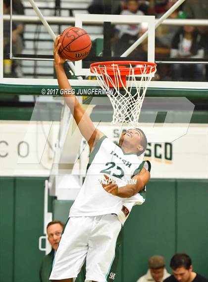 Thumbnail 2 in Sacred Heart Cathedral Preparatory vs. St. Ignatius (Bruce Mahoney Game) photogallery.