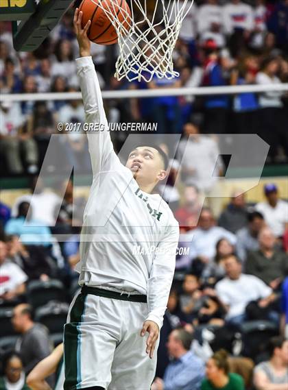 Thumbnail 3 in Sacred Heart Cathedral Preparatory vs. St. Ignatius (Bruce Mahoney Game) photogallery.