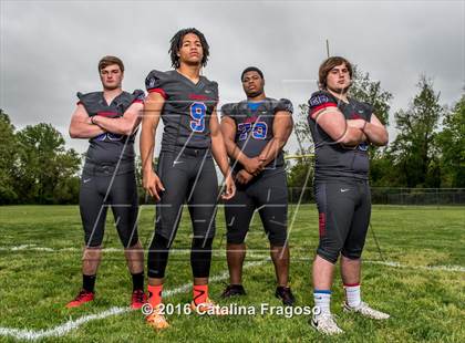 Thumbnail 3 in DeMatha (2016 Preseason Top 25 Early Contenders Photo Shoot)  photogallery.