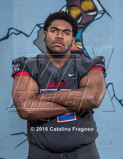 Thumbnail 3 in DeMatha (2016 Preseason Top 25 Early Contenders Photo Shoot)  photogallery.