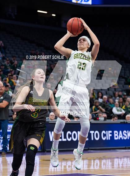 Thumbnail 1 in Argonaut vs. Mariposa County (CIF SJS D5 FINAL) photogallery.