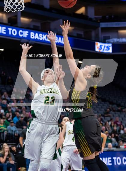 Thumbnail 1 in Argonaut vs. Mariposa County (CIF SJS D5 FINAL) photogallery.