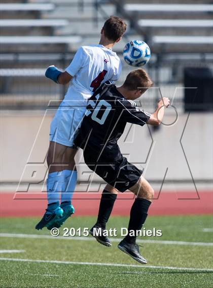 Thumbnail 1 in Arapahoe @ Cherokee Trail photogallery.