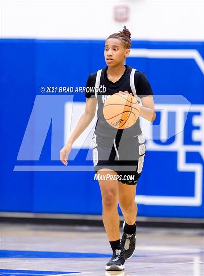 Thumbnail 1 in Hough @ Mooresville photogallery.