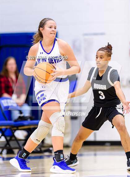 Thumbnail 3 in Hough @ Mooresville photogallery.