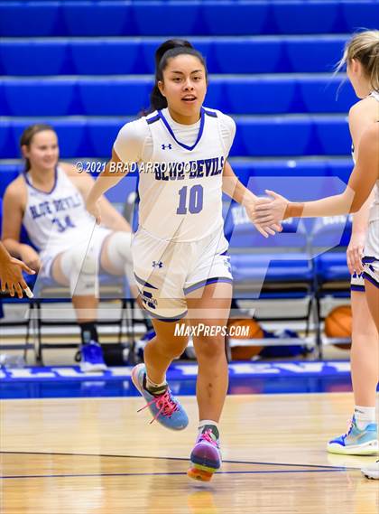 Thumbnail 1 in Hough @ Mooresville photogallery.