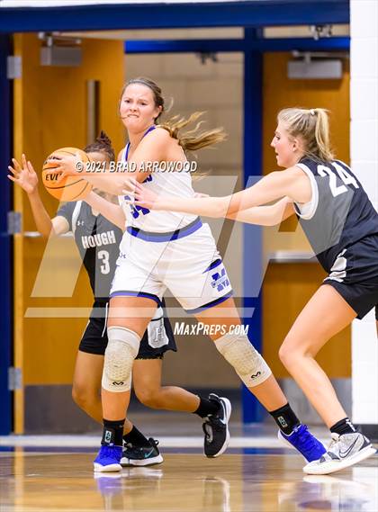 Thumbnail 3 in Hough @ Mooresville photogallery.