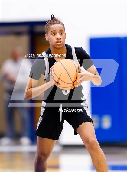 Thumbnail 3 in Hough @ Mooresville photogallery.