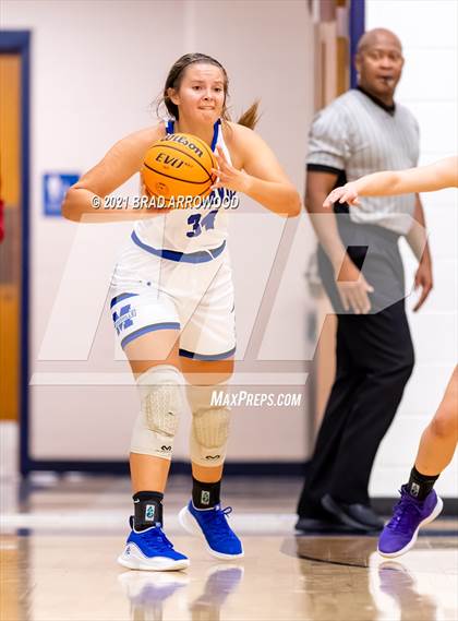 Thumbnail 1 in Hough @ Mooresville photogallery.