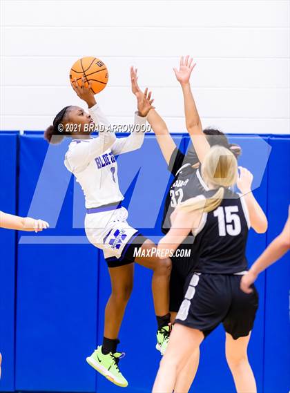 Thumbnail 1 in Hough @ Mooresville photogallery.