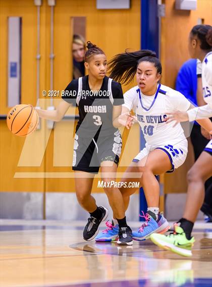 Thumbnail 3 in Hough @ Mooresville photogallery.
