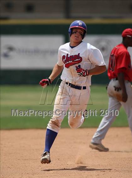 Thumbnail 2 in Stevens vs. Westlake (Texas 5A Region IV Playoffs) photogallery.