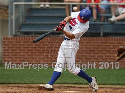 Thumbnail 2 in Stevens vs. Westlake (Texas 5A Region IV Playoffs) photogallery.