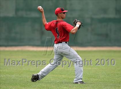 Thumbnail 1 in Stevens vs. Westlake (Texas 5A Region IV Playoffs) photogallery.