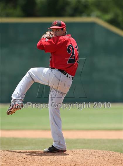 Thumbnail 1 in Stevens vs. Westlake (Texas 5A Region IV Playoffs) photogallery.