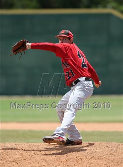 Thumbnail 2 in Stevens vs. Westlake (Texas 5A Region IV Playoffs) photogallery.