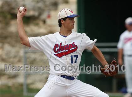 Thumbnail 2 in Stevens vs. Westlake (Texas 5A Region IV Playoffs) photogallery.