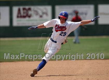 Thumbnail 2 in Stevens vs. Westlake (Texas 5A Region IV Playoffs) photogallery.