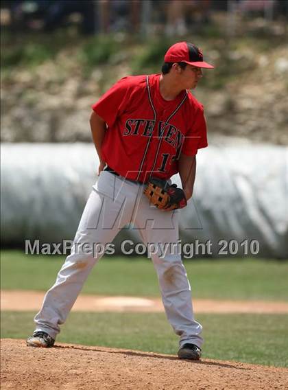 Thumbnail 3 in Stevens vs. Westlake (Texas 5A Region IV Playoffs) photogallery.