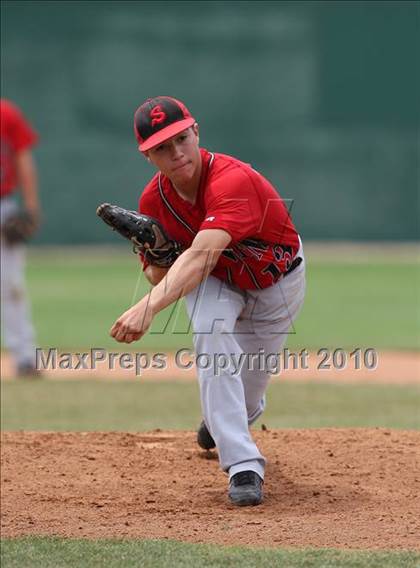Thumbnail 1 in Stevens vs. Westlake (Texas 5A Region IV Playoffs) photogallery.