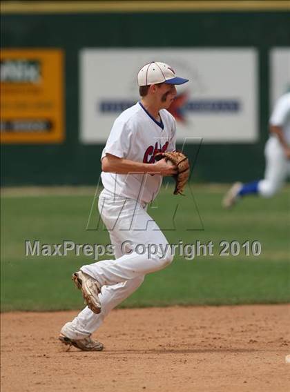 Thumbnail 2 in Stevens vs. Westlake (Texas 5A Region IV Playoffs) photogallery.