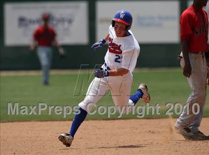 Thumbnail 2 in Stevens vs. Westlake (Texas 5A Region IV Playoffs) photogallery.