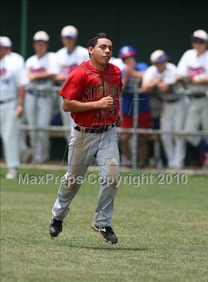 Thumbnail 2 in Stevens vs. Westlake (Texas 5A Region IV Playoffs) photogallery.