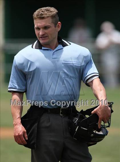 Thumbnail 3 in Stevens vs. Westlake (Texas 5A Region IV Playoffs) photogallery.