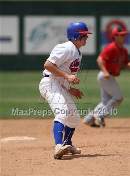 Thumbnail 1 in Stevens vs. Westlake (Texas 5A Region IV Playoffs) photogallery.