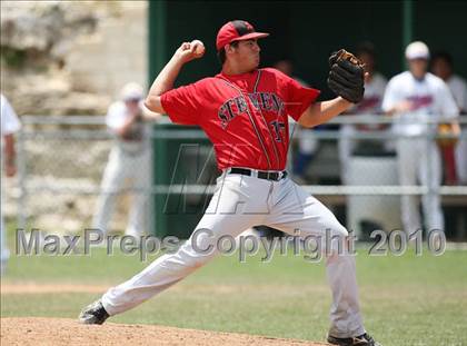 Thumbnail 3 in Stevens vs. Westlake (Texas 5A Region IV Playoffs) photogallery.