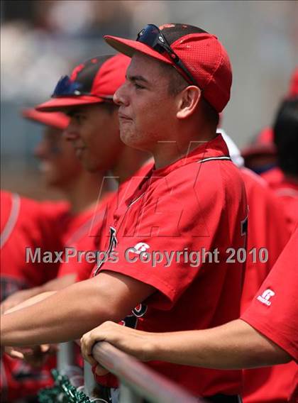 Thumbnail 1 in Stevens vs. Westlake (Texas 5A Region IV Playoffs) photogallery.