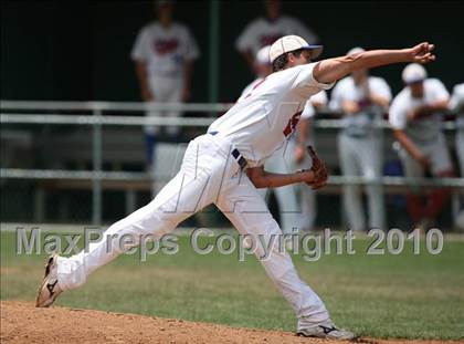 Thumbnail 3 in Stevens vs. Westlake (Texas 5A Region IV Playoffs) photogallery.