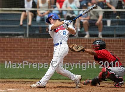 Thumbnail 1 in Stevens vs. Westlake (Texas 5A Region IV Playoffs) photogallery.