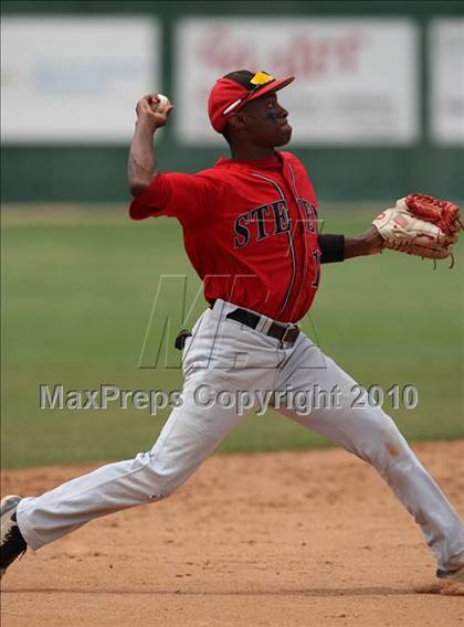 Thumbnail 1 in Stevens vs. Westlake (Texas 5A Region IV Playoffs) photogallery.