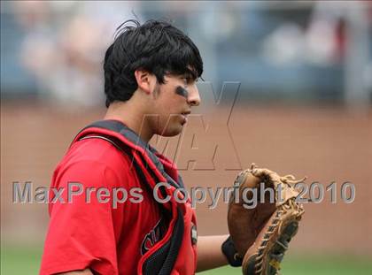 Thumbnail 1 in Stevens vs. Westlake (Texas 5A Region IV Playoffs) photogallery.