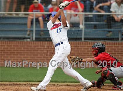 Thumbnail 3 in Stevens vs. Westlake (Texas 5A Region IV Playoffs) photogallery.