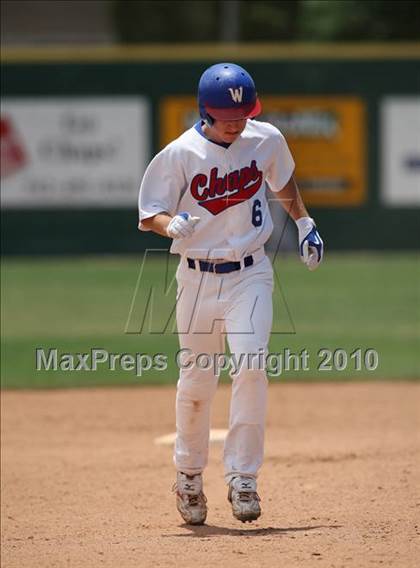 Thumbnail 1 in Stevens vs. Westlake (Texas 5A Region IV Playoffs) photogallery.