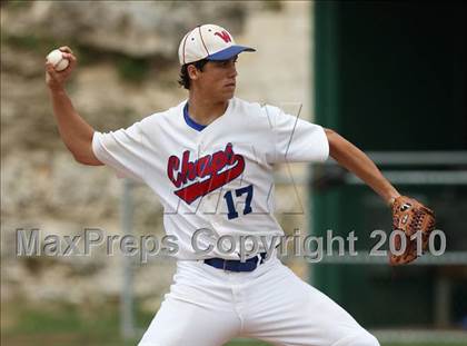 Thumbnail 3 in Stevens vs. Westlake (Texas 5A Region IV Playoffs) photogallery.